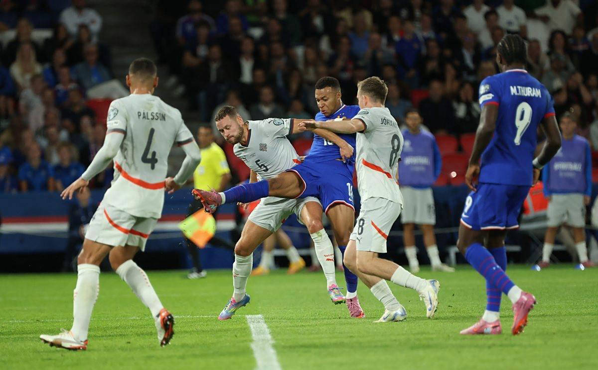 勇士伤病报告：库里、巴特勒、追梦等六人都将缺席今天的比赛