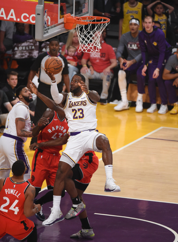 希勒：谢什科和哈兰德很像，毫不怀疑他在英超会踢得很舒服