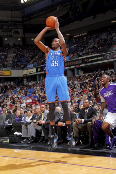 迈阿密国际vs纳什维尔：梅西、布斯克茨、阿尔巴首发出战