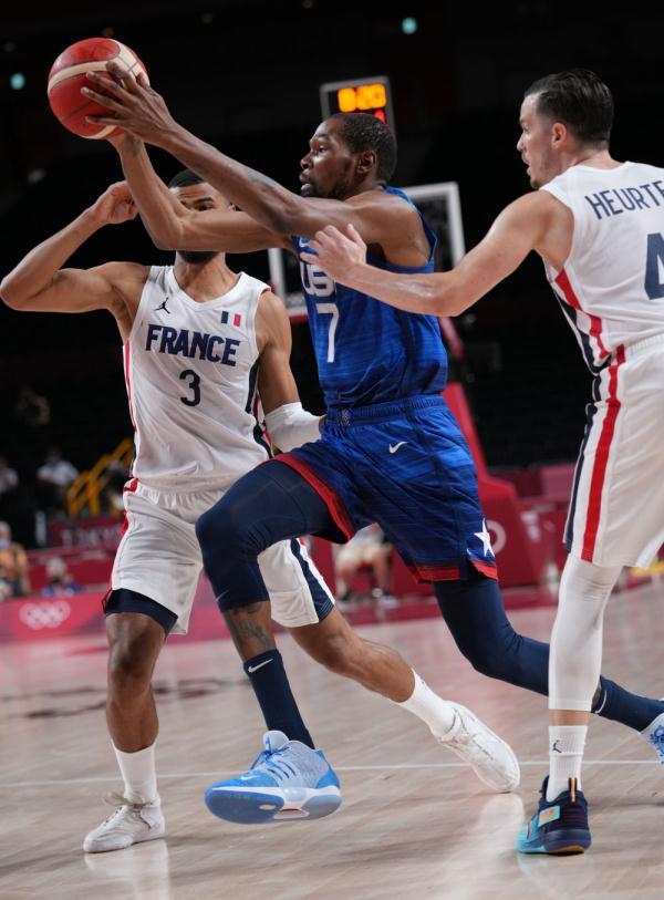 棒球与高空气象学解析在落基山脉打球时棒球飞行距离增加的科学