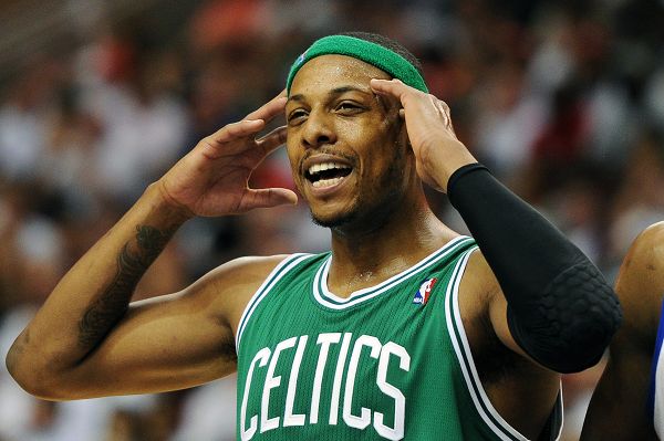 [图]西亚卡姆准绝杀 步行者险胜凯尔特人迎三连胜