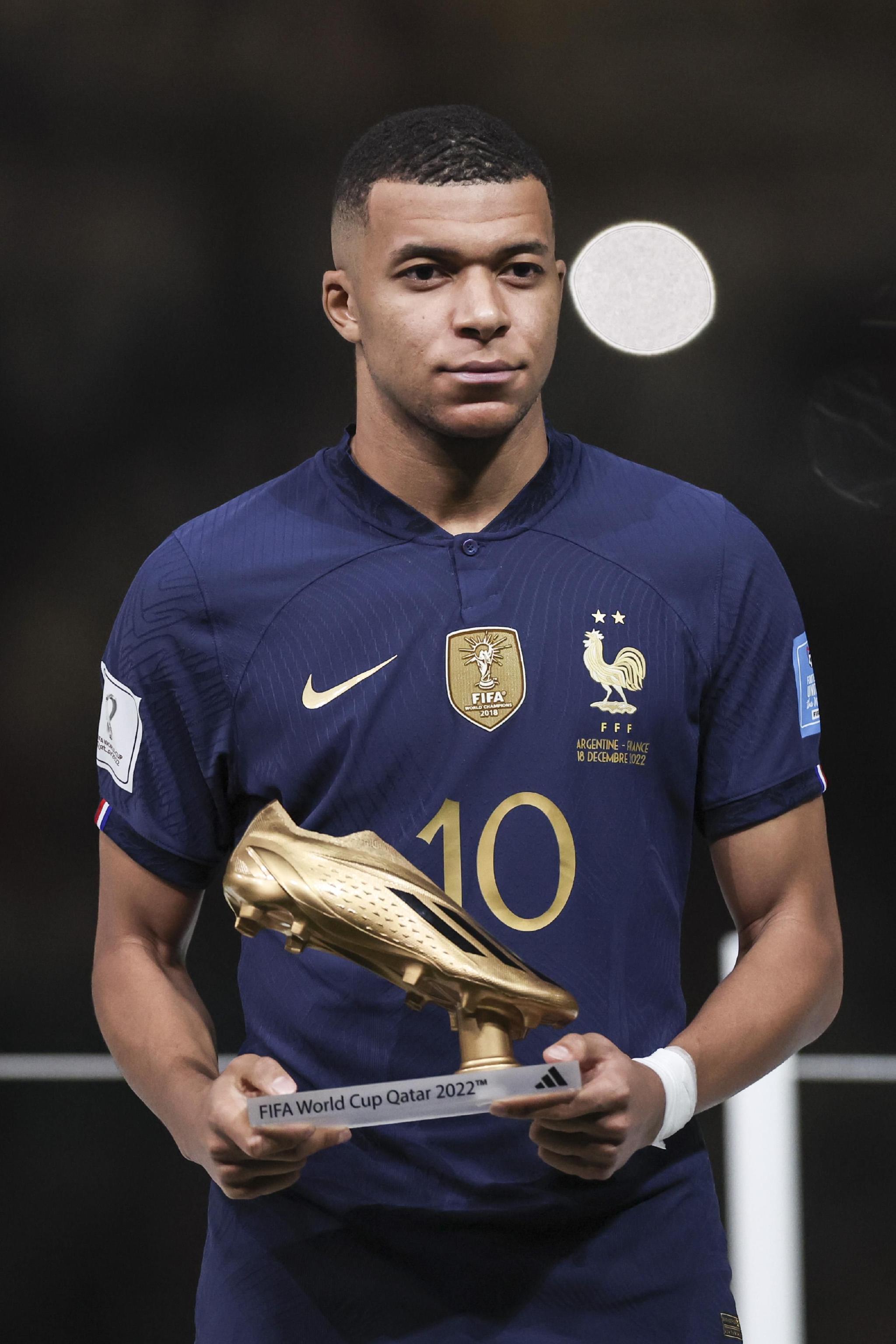 球迷：这球把我看乐了