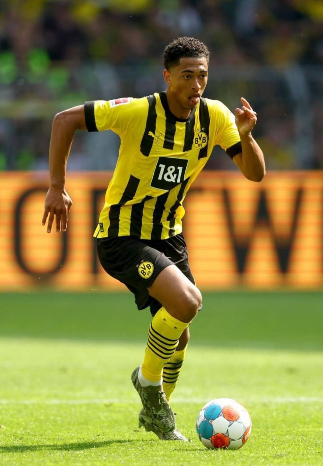 中国青少年高尔夫球精英赛激战 杨明源跑男子A组