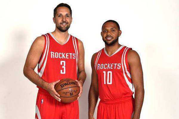 多平台榜单登顶，腾讯小人国新游究竟妙在哪里